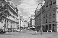 http://www.emileouroumov.fr/files/gimgs/th-50_02_EMO9980_République-Faubourg du Temple_9 avril_web.jpg